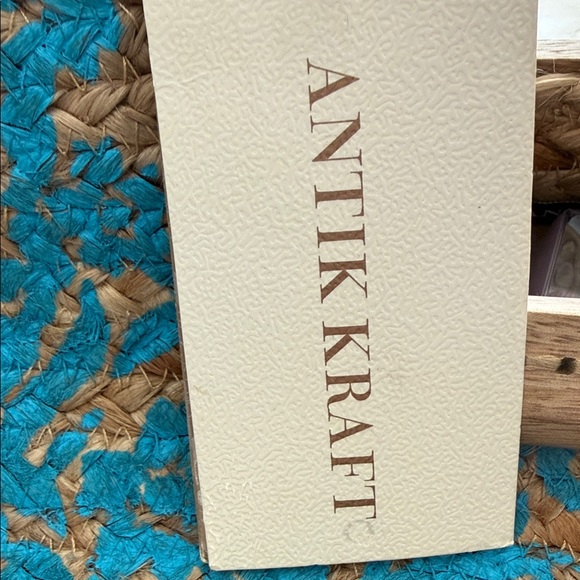 Antik Kraft Teal and Brown Floral Basket NWT - Picture 2 of 6